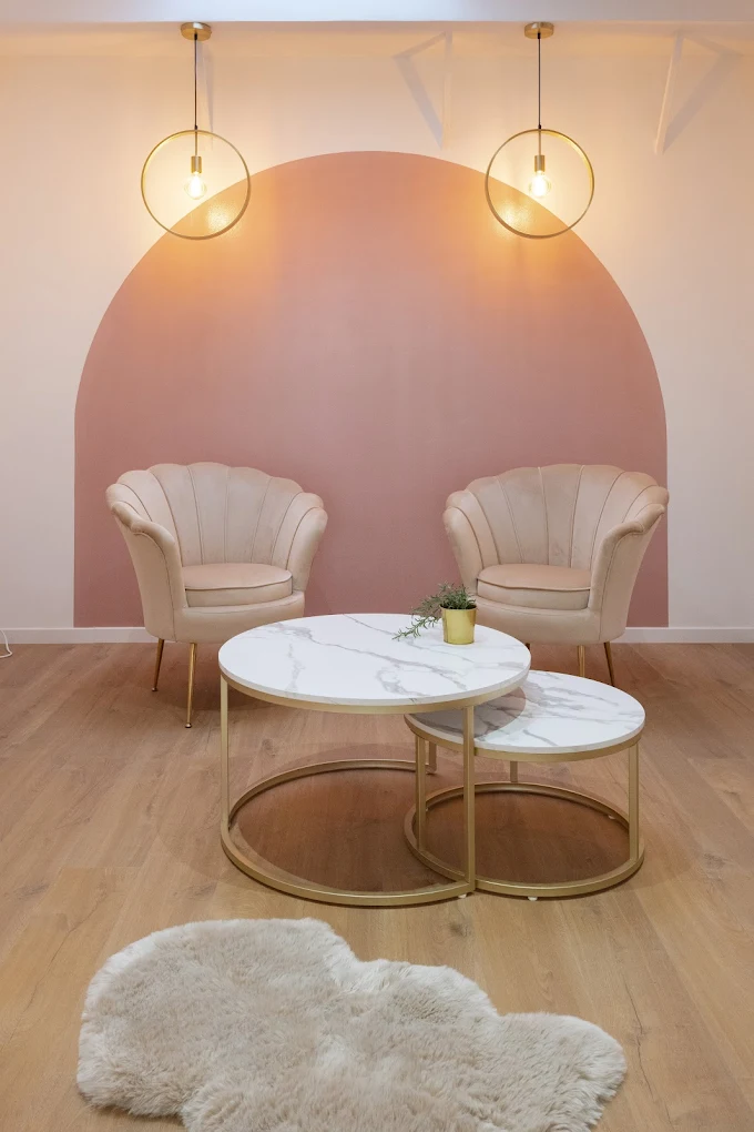 Lounge du centre Paradis — temps de repos après l'acte